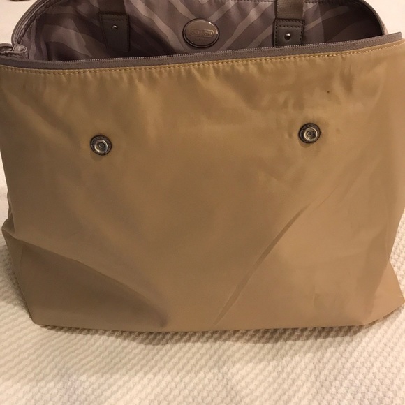 🎉HOST PICK 🎉COACH Signature Bag & Snap Pouch - Picture 7 of 15